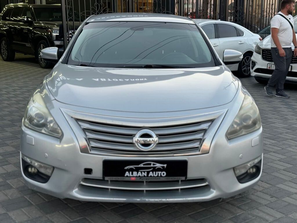 Nissan Teana: 2015 г., 0.5 л, Автомат, Бензин — фото 2