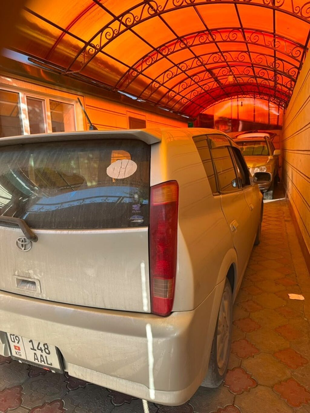 Toyota Opa 2003 г., автомат, бензин: фото 4