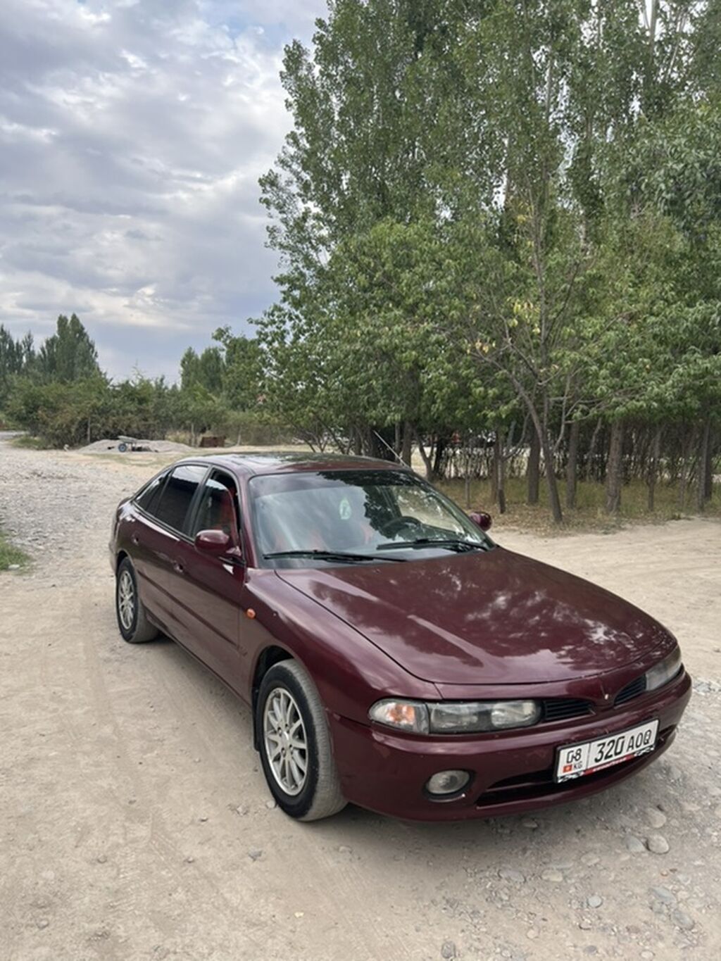 Mitsubishi Galant: 1995 г., 1.8 л, Механика, Бензин, Седан: фото 2