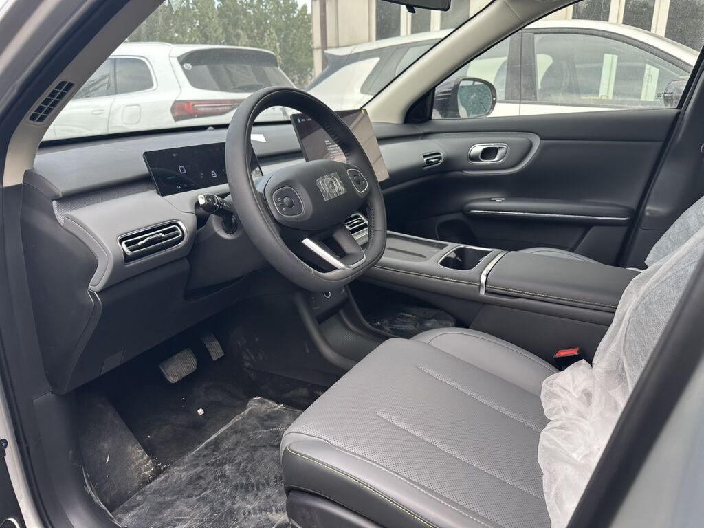 Changan Qiyuan Q05: 2026 г., 0.1 л, Типтроник, Электромобиль, Кроссовер: фото 3