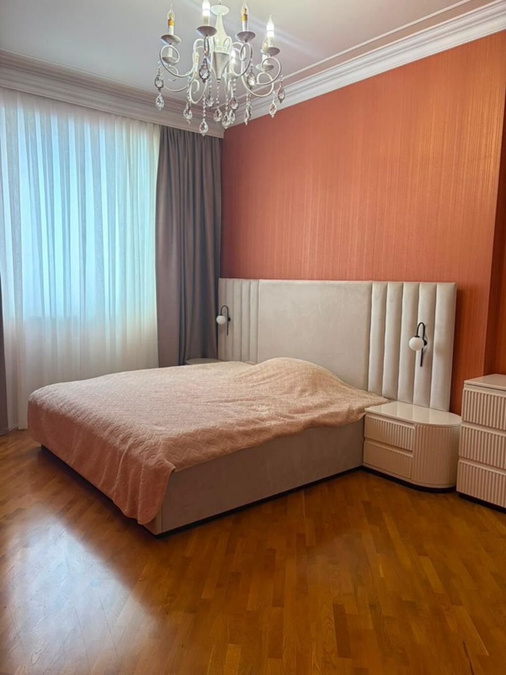 4 otaqlı 153 kv geniş mənzil – klassik interyer - Dəbdəbəli zal