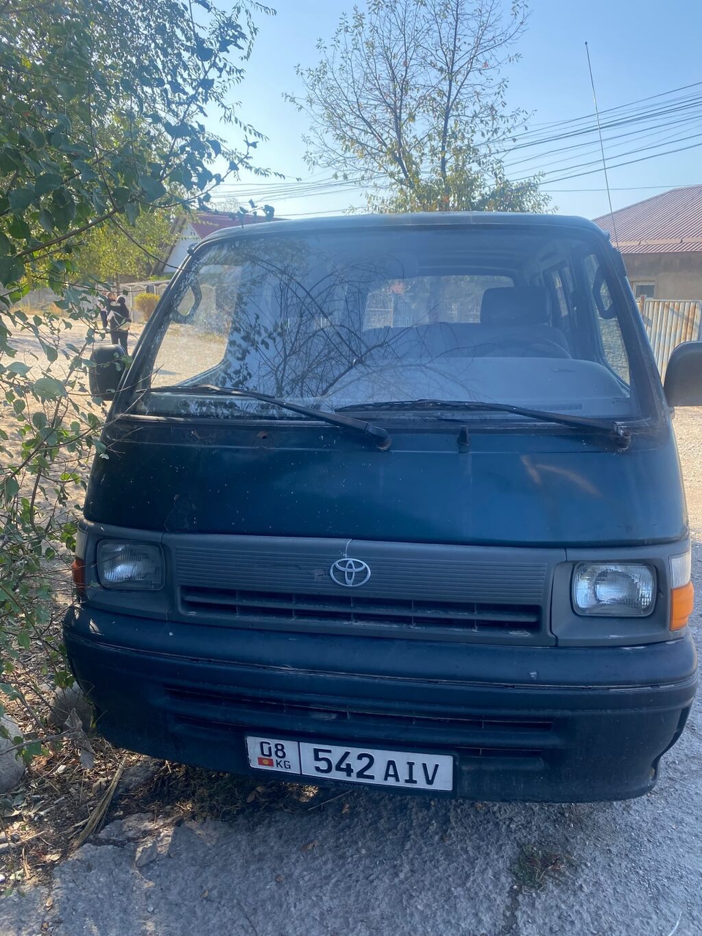 Toyota : 1998 г., 2 л, Механика, Бензин: фото 1