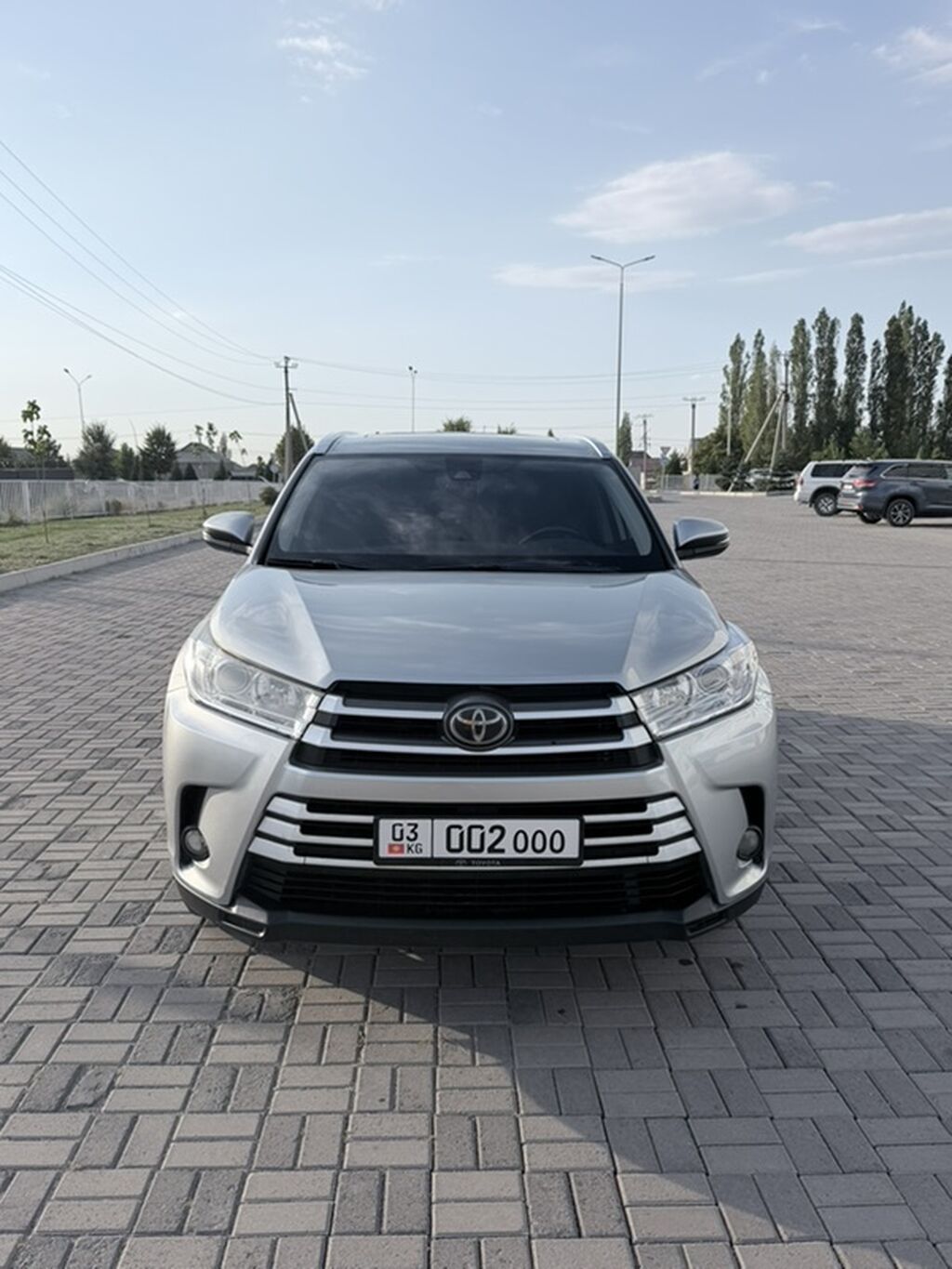 Toyota Highlander: 2018 г., 3.5 л, Автомат, Бензин, Кроссовер: фото 1