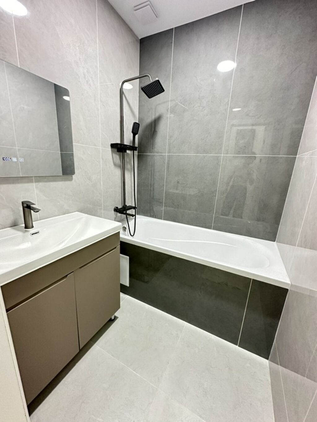 2 комнаты, 72 м², Элитка, 8 этаж, Евроремонт: фото 6