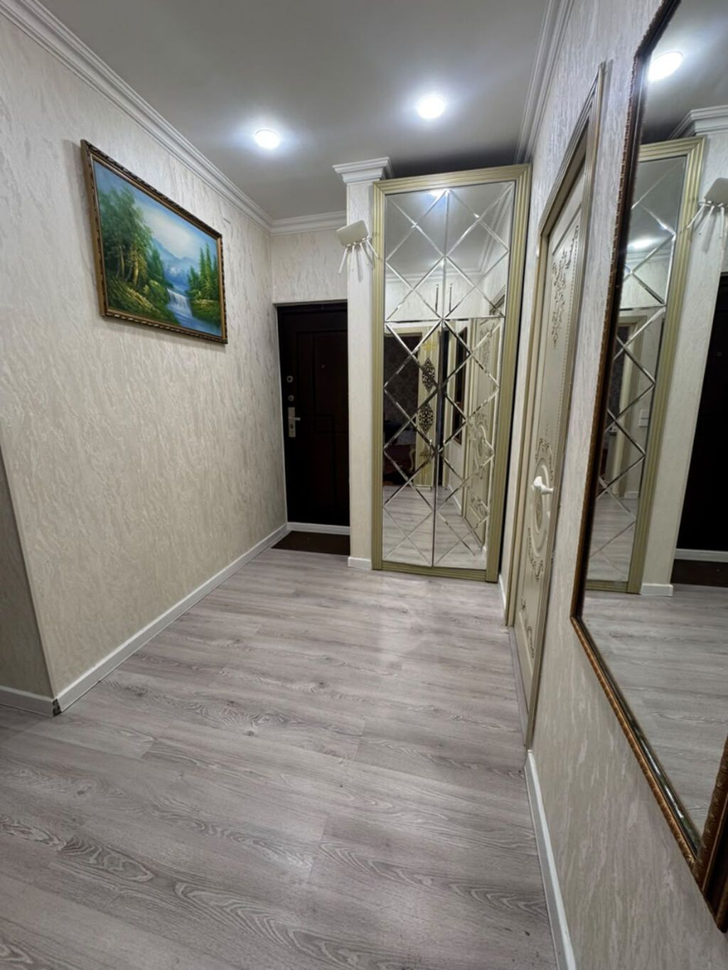 Bakı, 4 otaqlı, Köhnə tikili, 100 kv. m