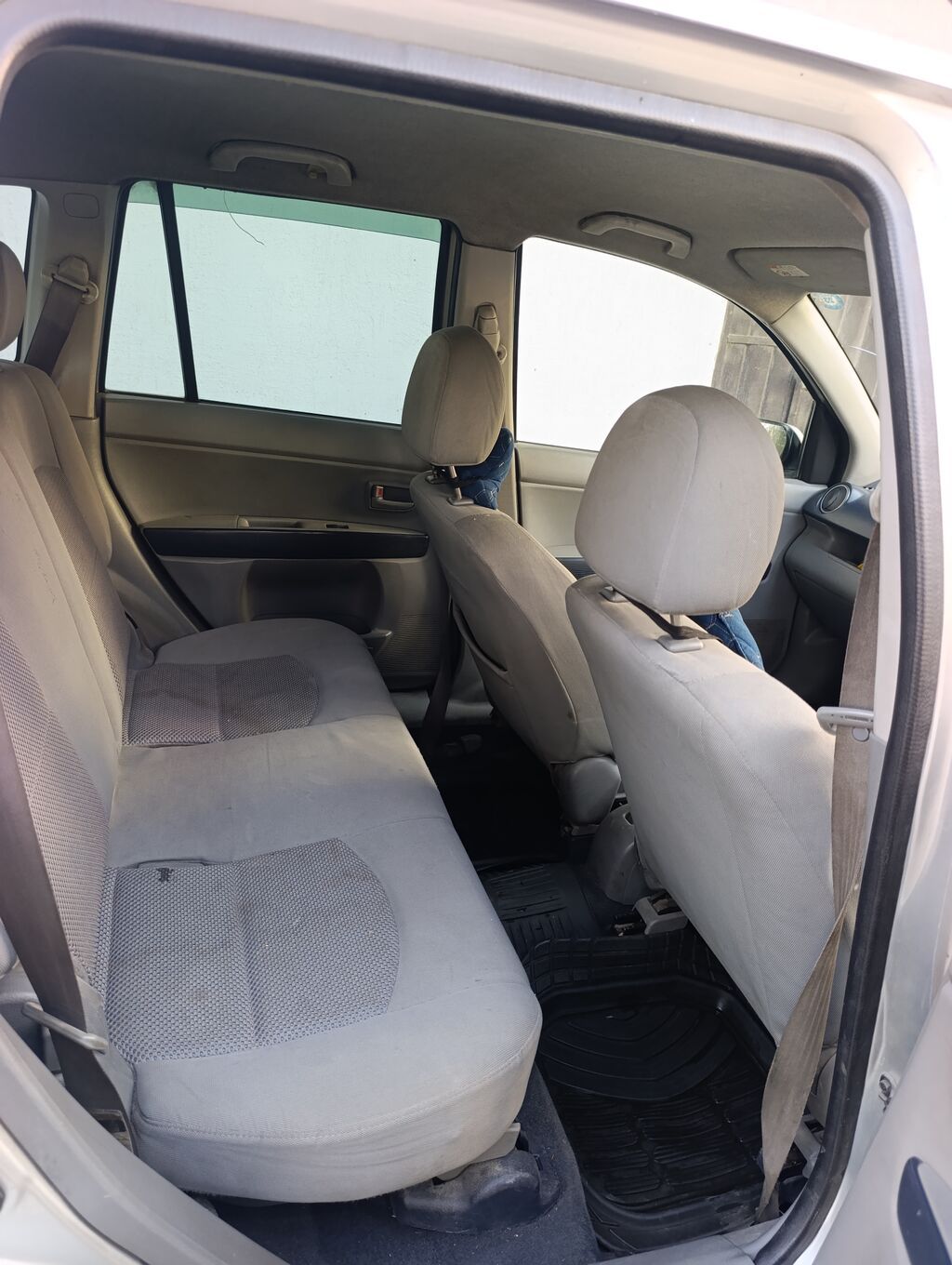 Mazda Demio: 2003 г., 1.3 л, Автомат, Бензин, Хэтчбэк: фото 8
