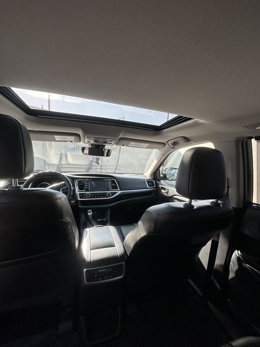Toyota Highlander: 2019 г., 3.5 л, Автомат, Бензин: фото 7