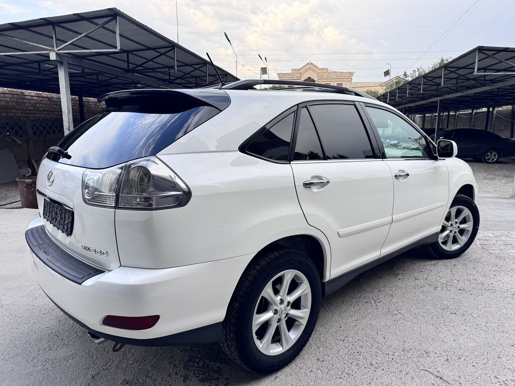 Lexus RX: 2008 г., 3.5 л, Автомат, Бензин, Внедорожник: фото 2