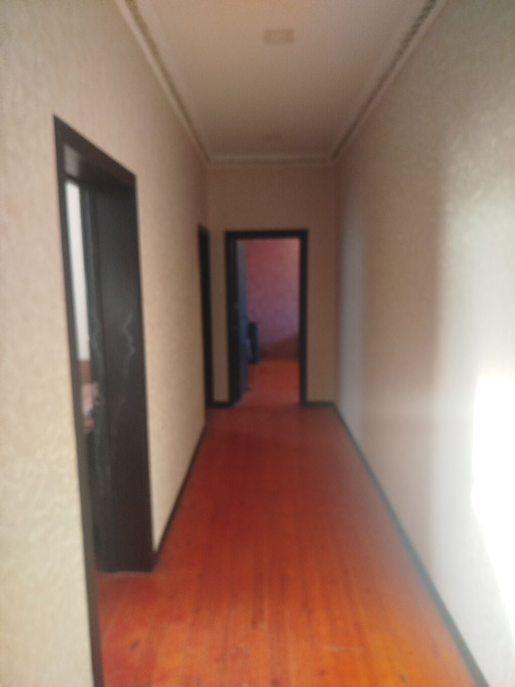 4 otaqlı, 104 kv. m, Kredit yoxdur, Orta təmir