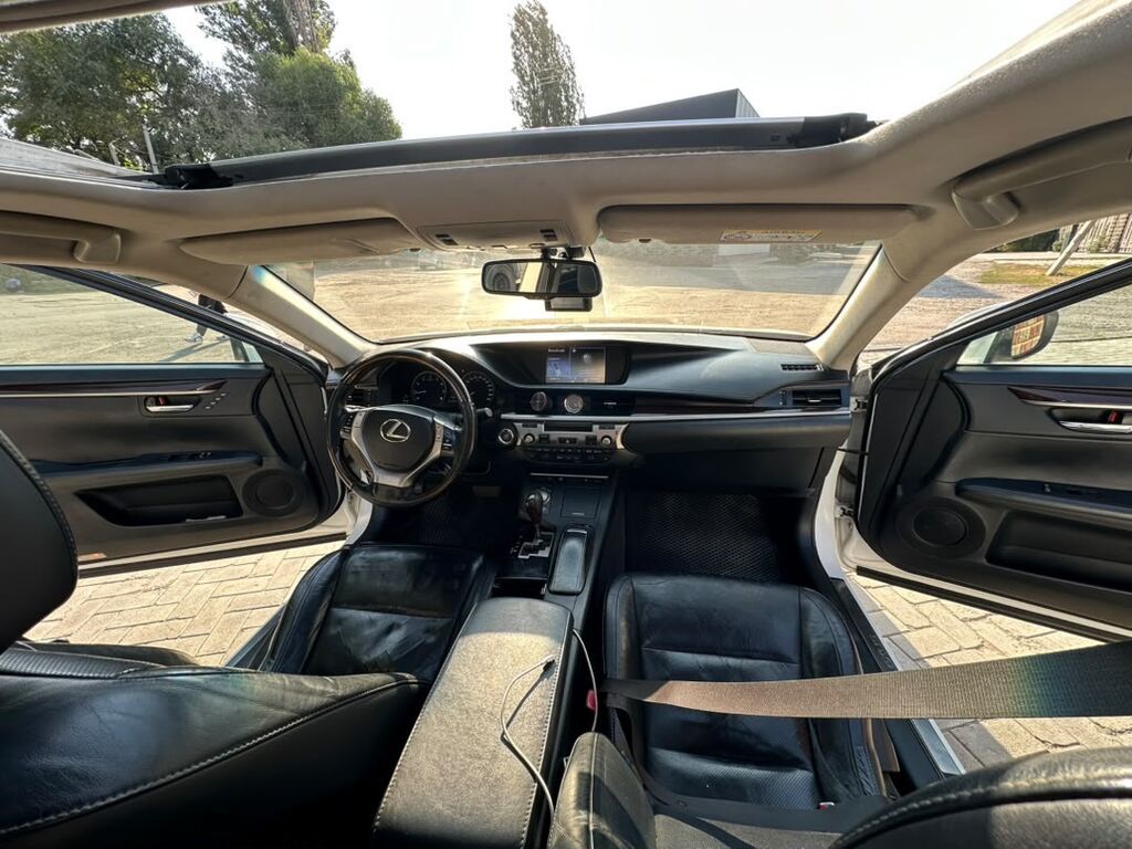 Lexus ES: 2014 г., 2.5 л, Автомат, Бензин, Седан: фото 6