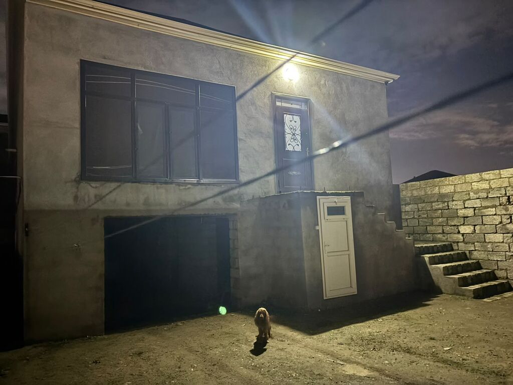 4 otaqlı, 240 kv. m, Kredit yoxdur, Yeni təmirli