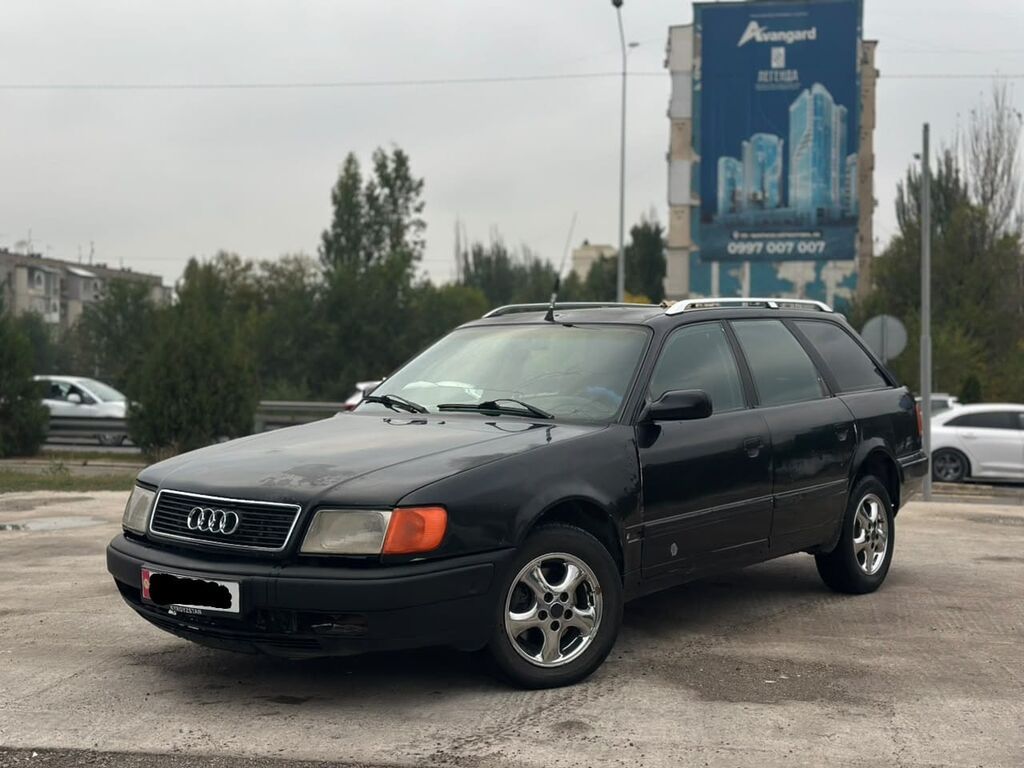 Audi A6: 1994 г., 2 л, Механика, Бензин, Универсал: фото 2