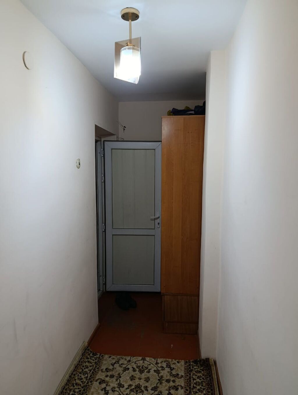 1 комната, 33 м², Аламединский рынок / базар Хрущевка, 3 этаж, Евроремонт: фото 2