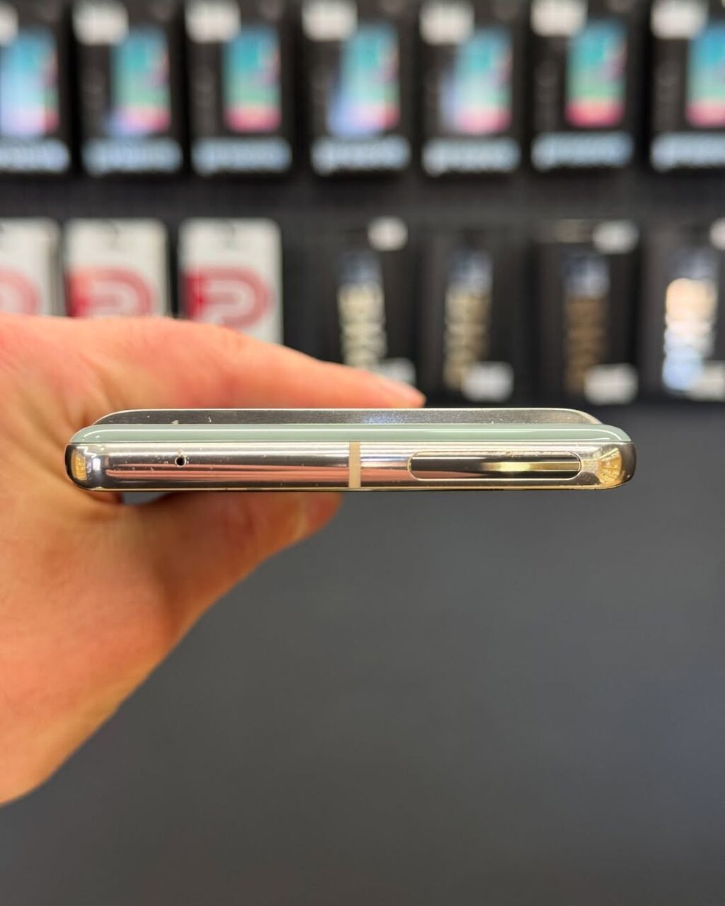 Google Pixel 7 Pro, Б/у, 128 ГБ, цвет - Серый, 1 SIM, 2 SIM, eSIM — фото 8