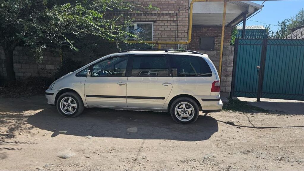 Ford Galaxy: 2002 г., 2.8 л, Автомат, Бензин, Минивэн: фото 5