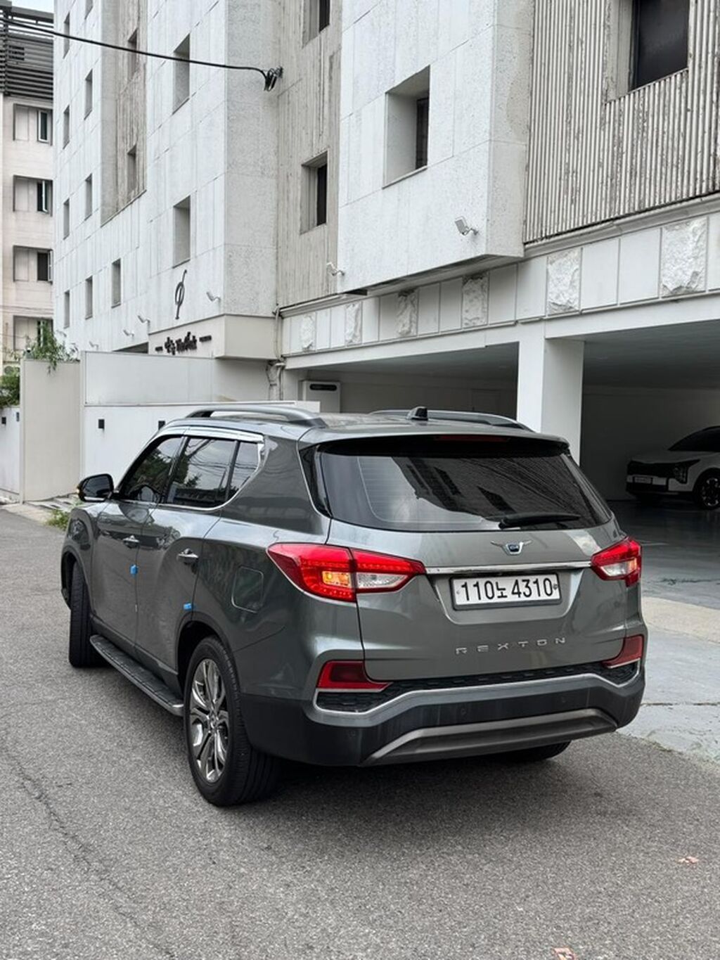 Ssangyong Rexton: 2020 г., 2.2 л, Типтроник, Дизель, Внедорожник: фото 3
