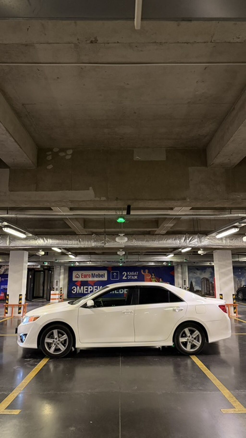 Toyota Camry: 2014 г., 2.5 л, Автомат, Бензин, Седан: фото 1