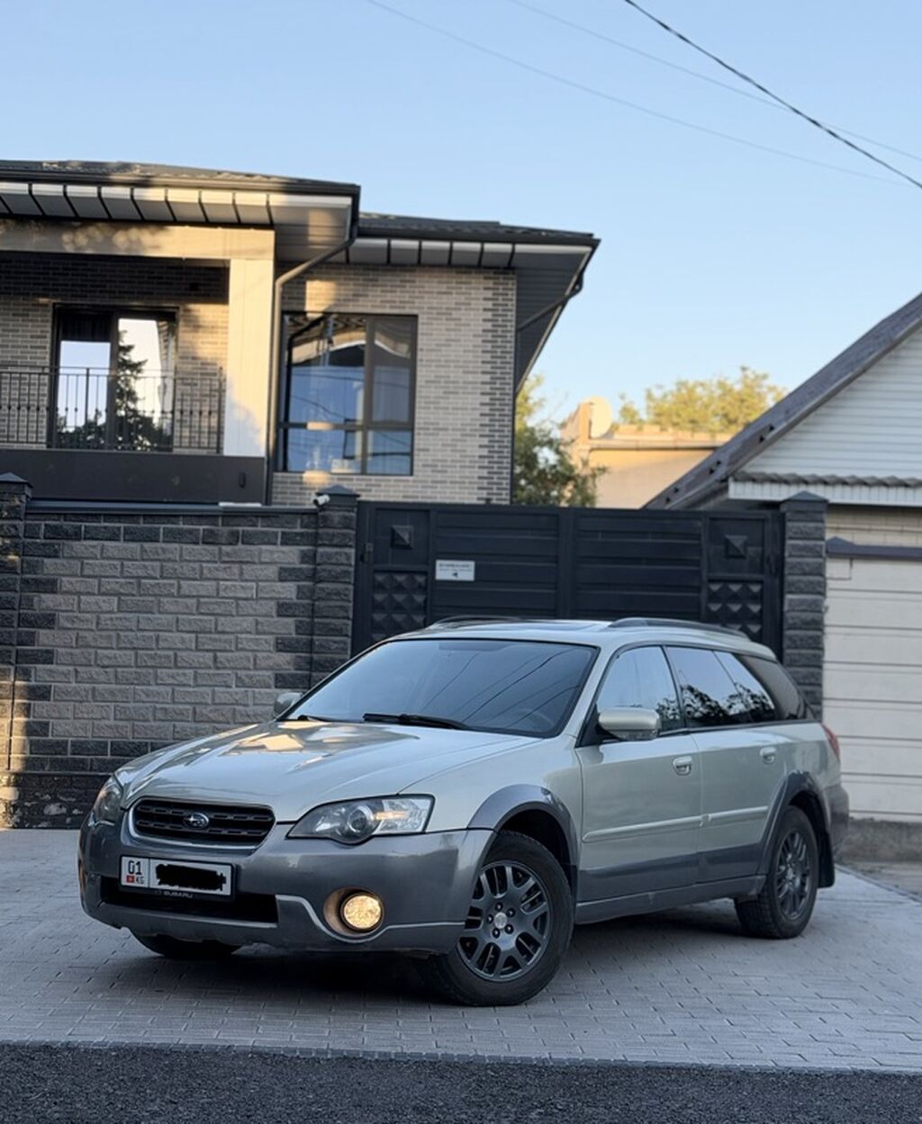 Subaru Outback: 2003 г., 2.5 л, Автомат, Бензин, Универсал: фото 1