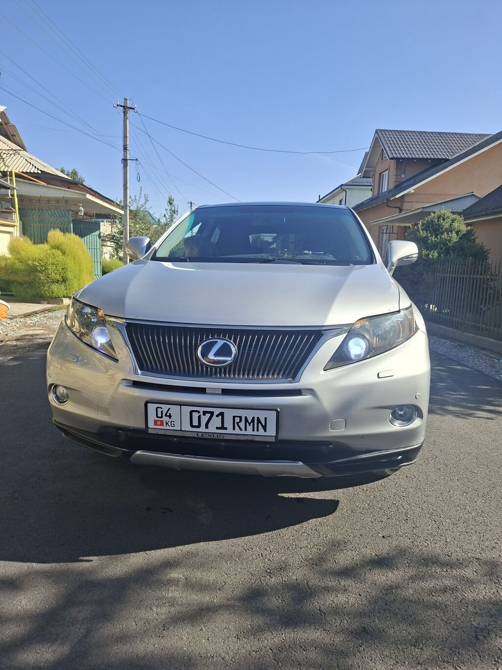 Lexus RX: 2011 г., 3.5 л, Автомат, Бензин, Кроссовер: фото 2