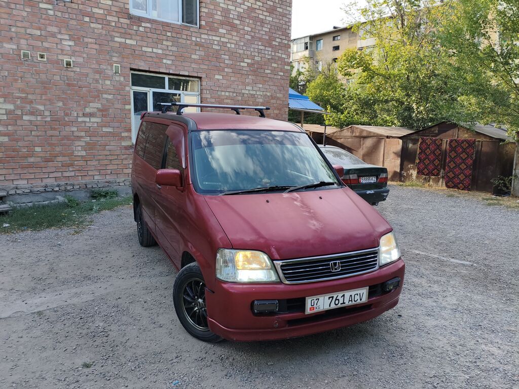 Honda Stepwgn: 2000 г., 2 л, Автомат, Бензин, Минивэн: фото 1
