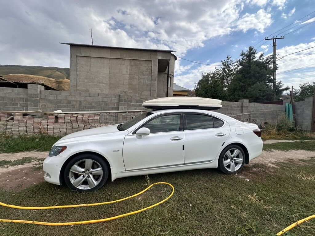 Lexus LS: 2008 г., 4.6 л, Автомат, Бензин, Седан: фото 8