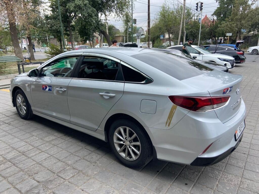 Hyundai Sonata: 2021 г., 2 л, Автомат, Газ, Седан: фото 6