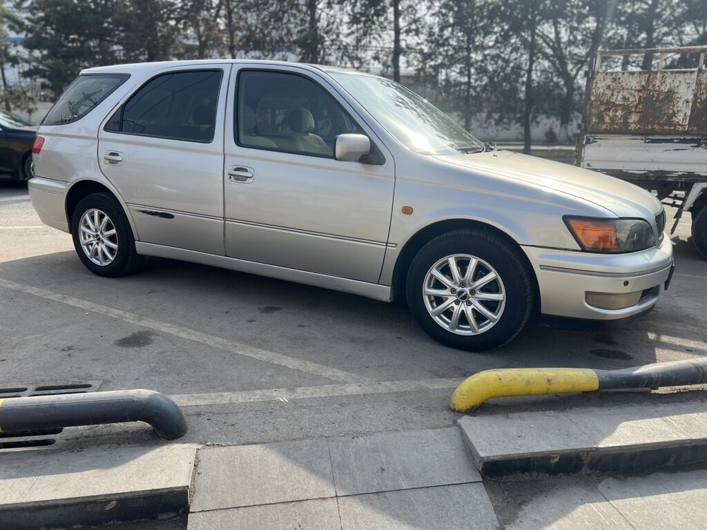 Toyota Vista