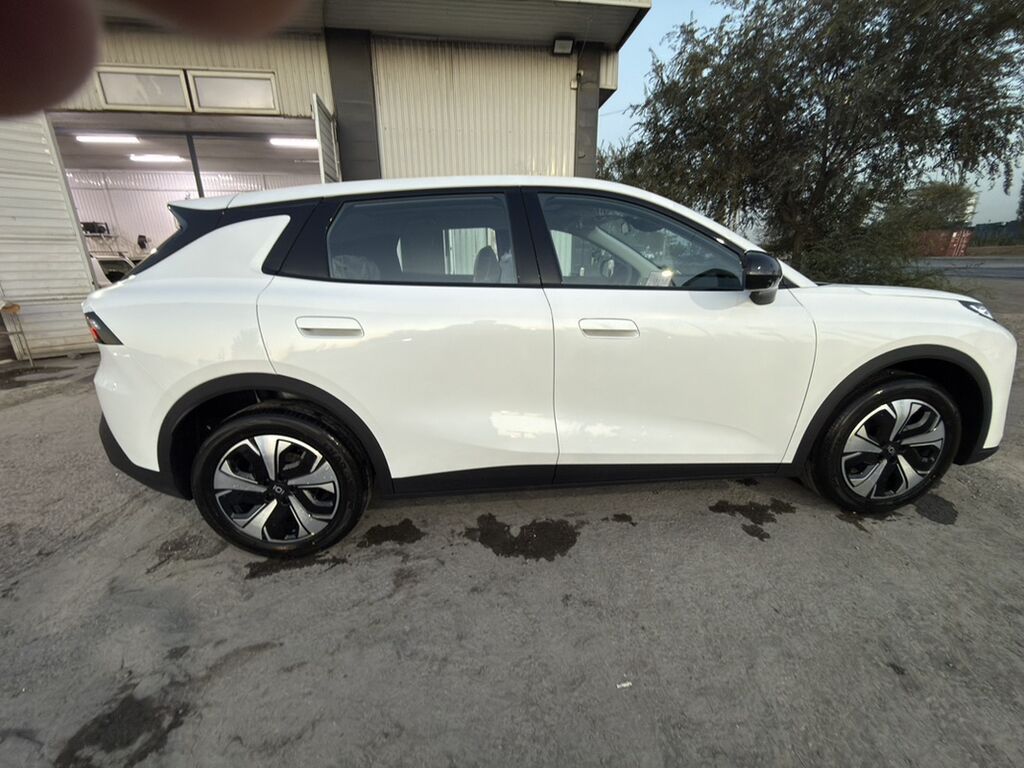 Changan Qiyuan Q05: 2026 г., Автомат, Электромобиль, Кроссовер: фото 6