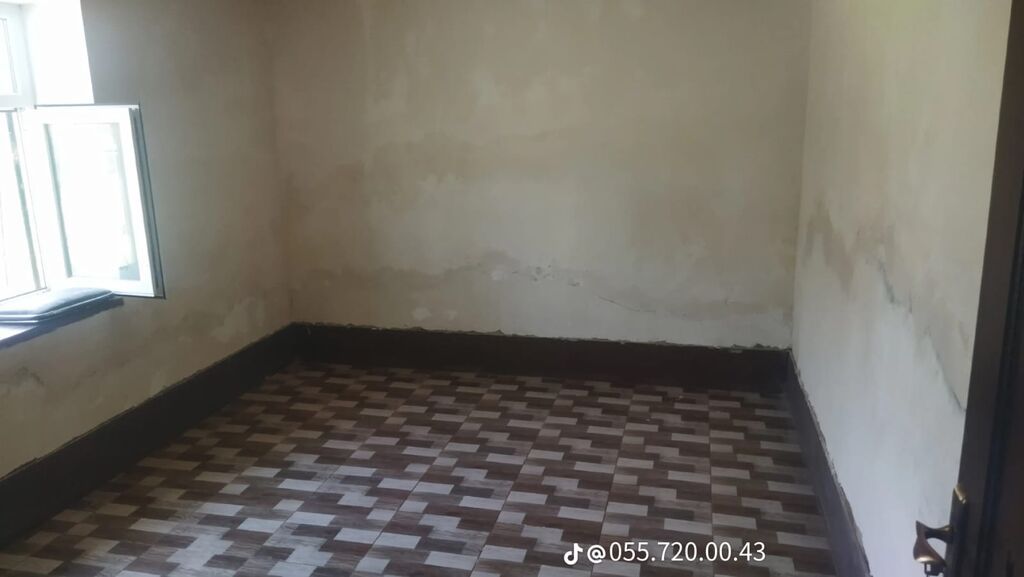 4 otaqlı, 200 kv. m, Orta təmir