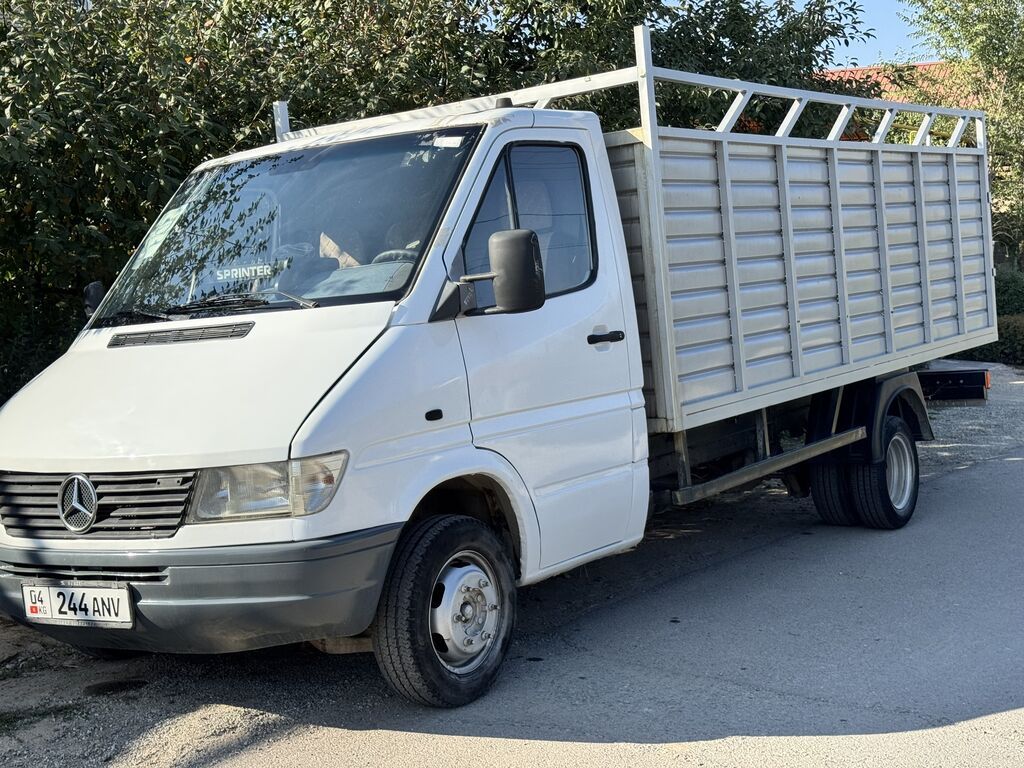Mercedes-Benz Спринтер: 1997 г., 2.9 л, Механика, Дизель, Фургон: фото 4