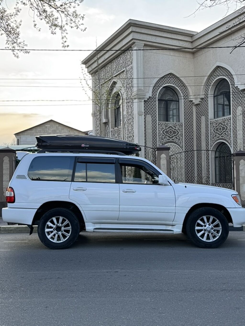 Toyota Land Cruiser: 2000 г., 4.7 л, Автомат, Газ, Внедорожник: фото 5
