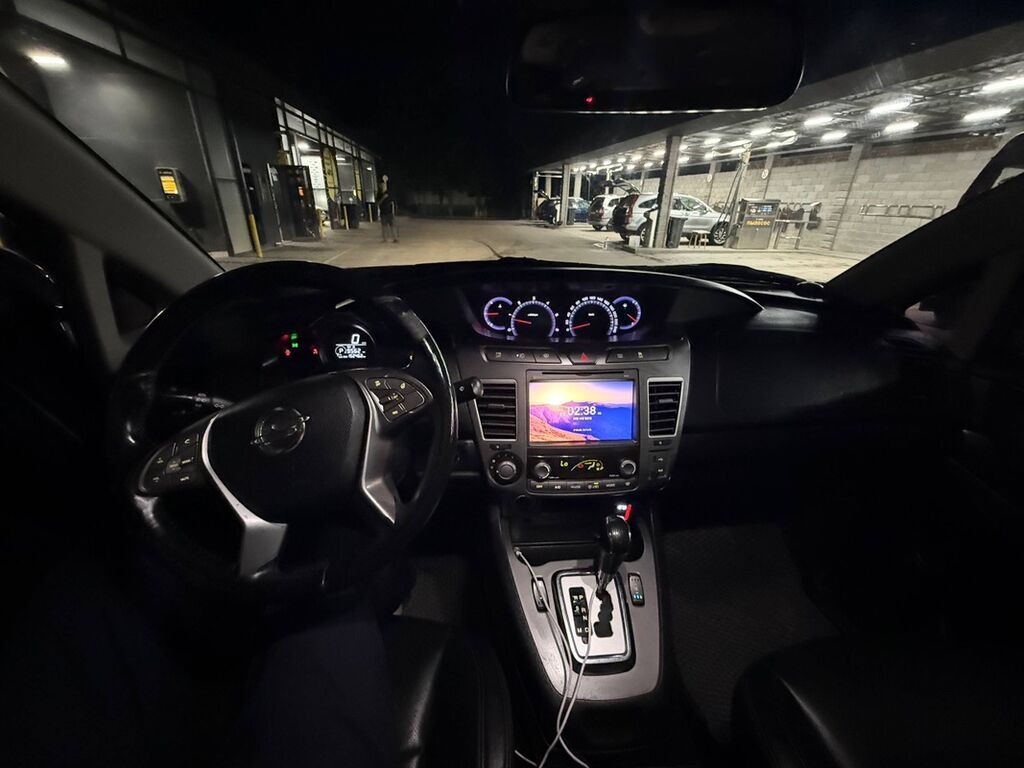 Ssangyong Korando Turismo: 2018 г., 2.2 л, Автомат, Дизель, Минивэн: фото 7