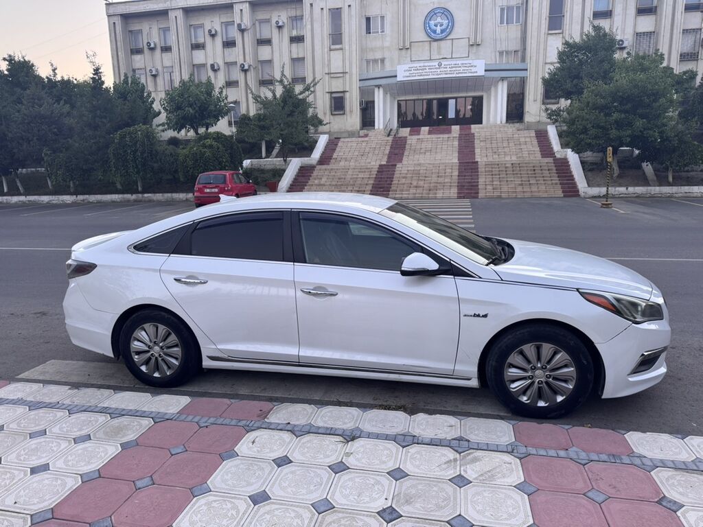 Hyundai Sonata: 2017 г., Автомат, Гибрид, Седан — фото 6