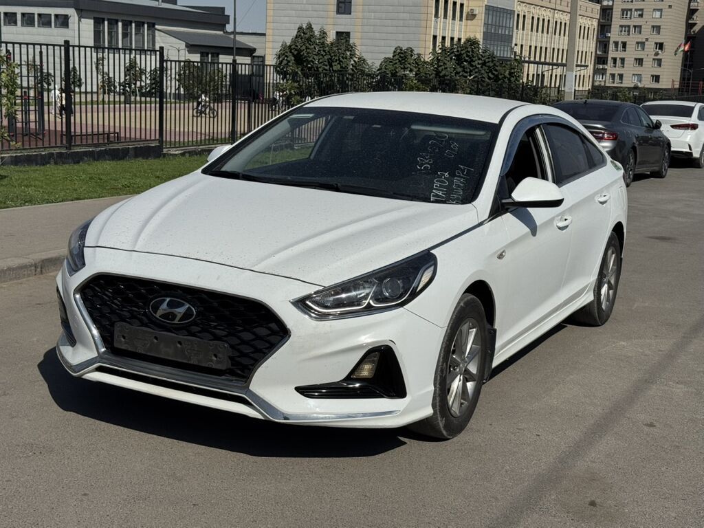 Hyundai Sonata: 2019 г., 2 л, Автомат, Газ, Седан: фото 2