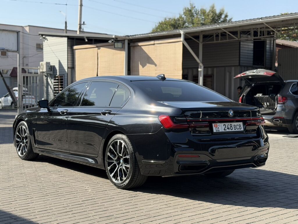 BMW 7 series: 2020 г., 3 л, Автомат, Бензин, Седан: фото 2