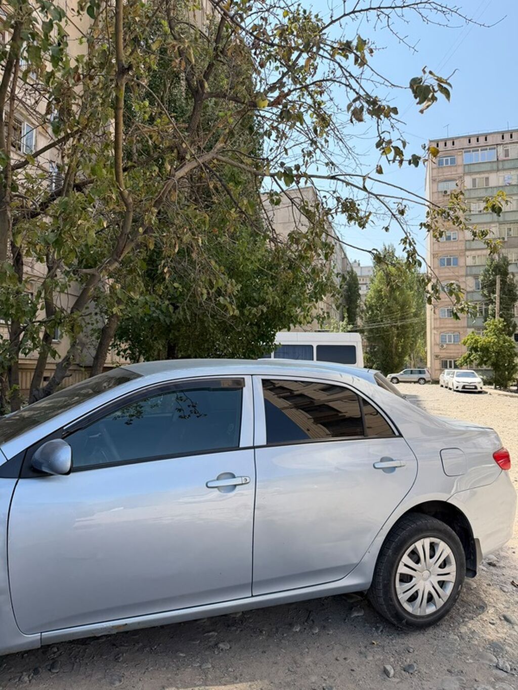 Toyota Corolla: 2007 г., 1.6 л, Робот, Бензин, Седан: фото 3