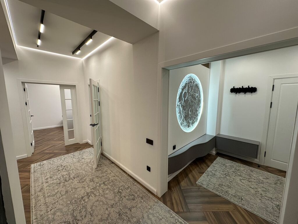 3 комнаты, 110 м², 8 этаж, Дизайнерский ремонт: фото 4