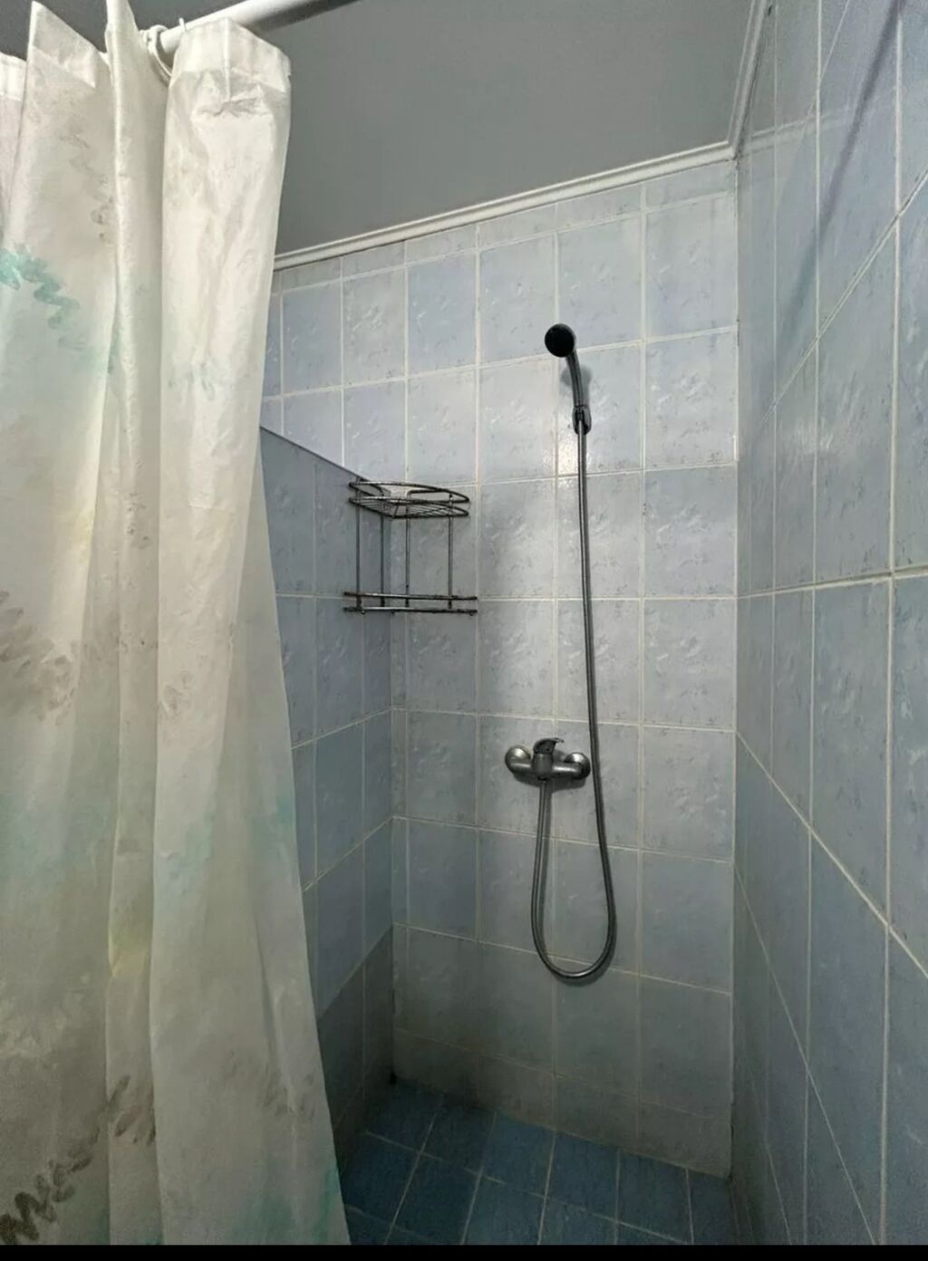 Двухкомнатная студийная квартира дом, Манас пересекается Кудрука: фото 2