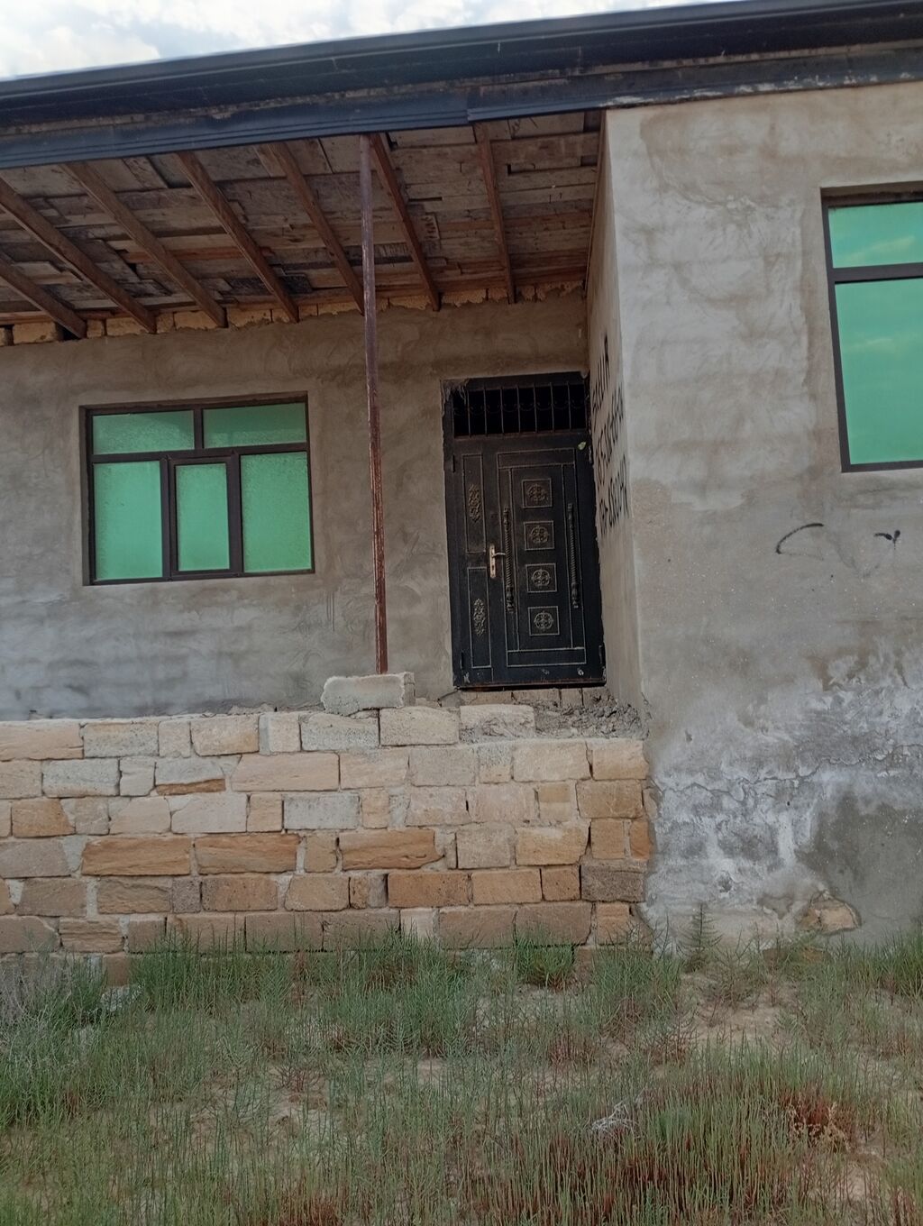 4 otaqlı, 125 kv. m, Kredit yoxdur, Təmirsiz