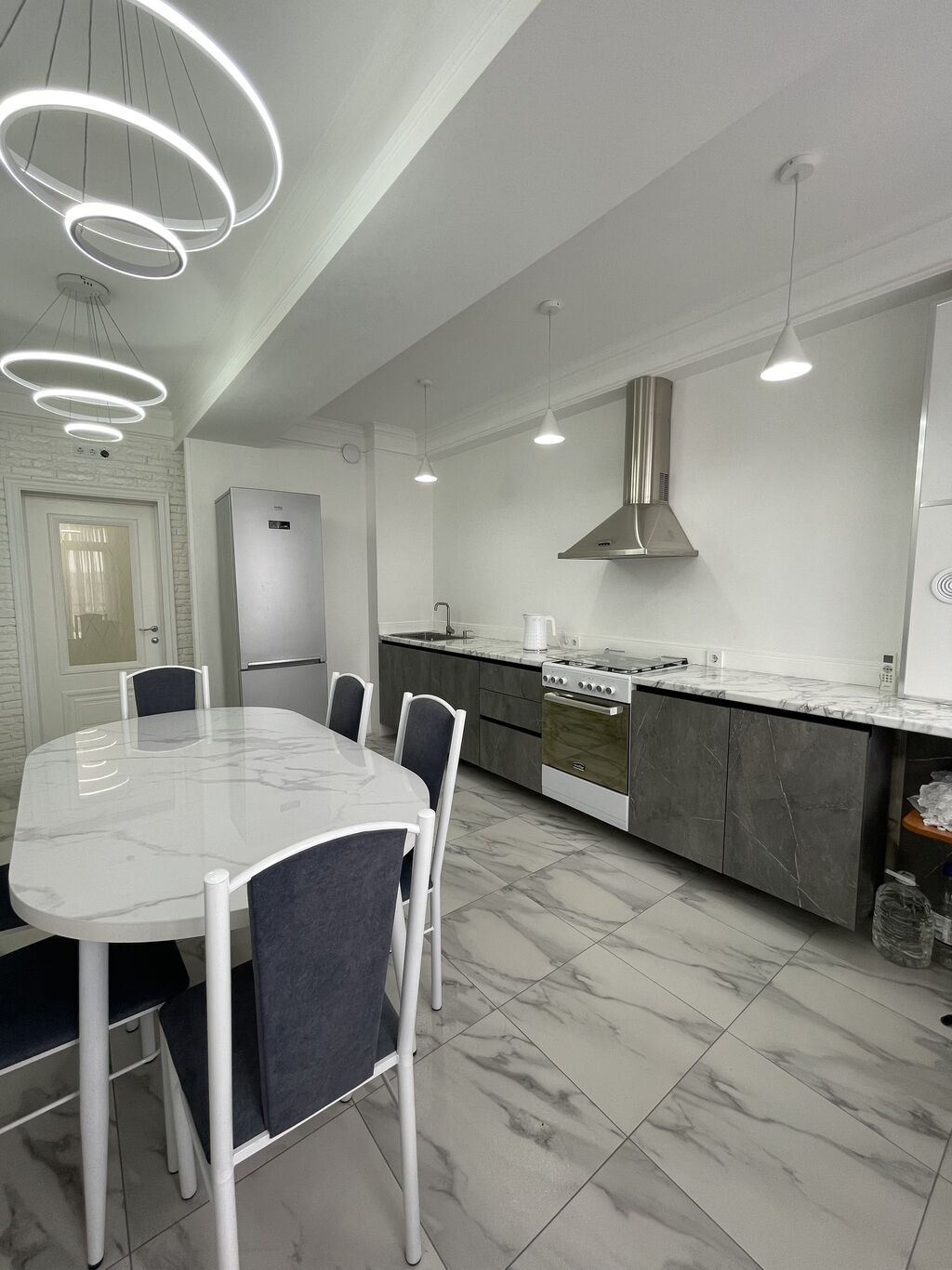 3 комнаты, 110 м², Филармония Элитка, 9 этаж, Дизайнерский ремонт: фото 2