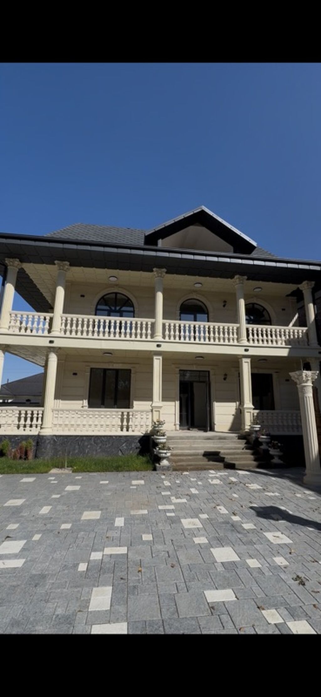 6 комнат и более, 264 м², 4 соток, Бишкек, Собственник: фото 1