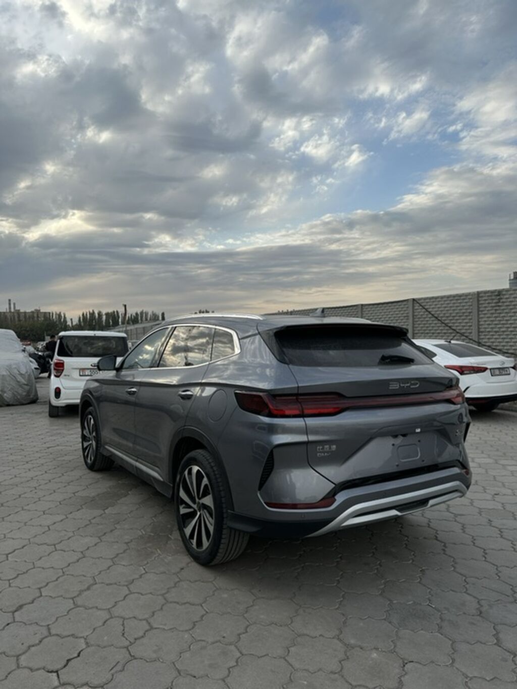 BYD Song Plus: 2024 г., 1.5 л, Автомат, Гибрид, Кроссовер: фото 5