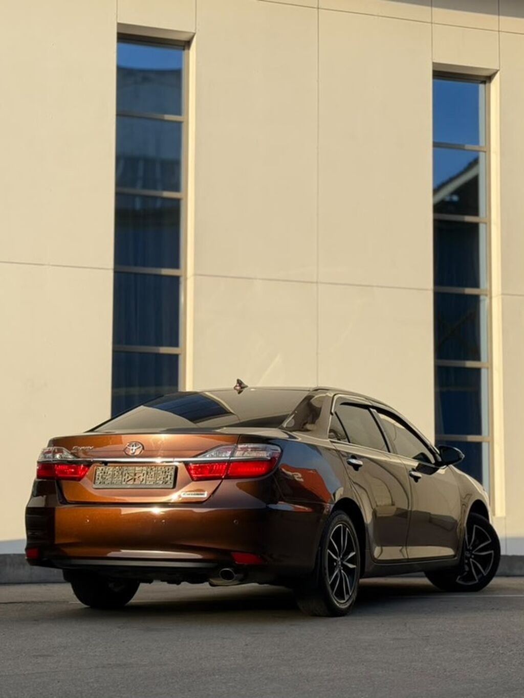 Toyota Camry 2017, 2.5 л, автомат, седан: фото 4