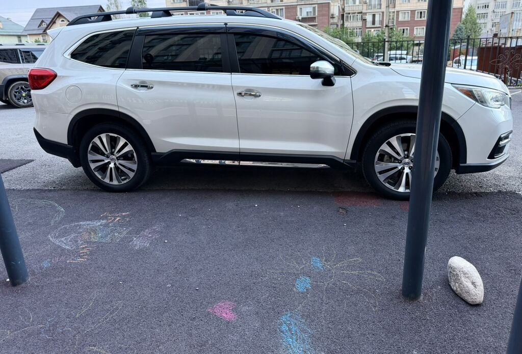 Subaru Ascent: 2019 г., 2.4 л, Автомат, Бензин, Кроссовер: фото 3