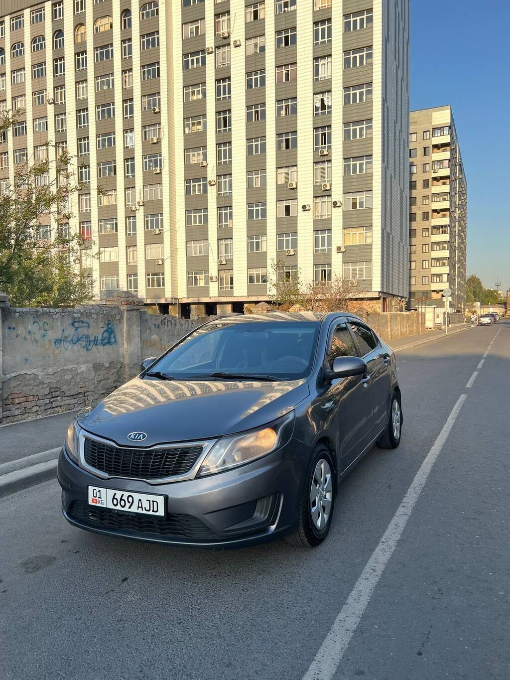 Kia Rio: 2013 г., 1.4 л, Автомат, Бензин, Седан: фото 4