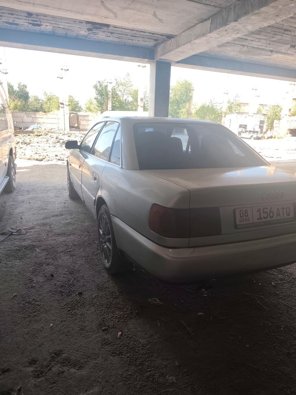 Audi A6: 1994 г., 2.6 л, Механика, Бензин, Седан: фото 5