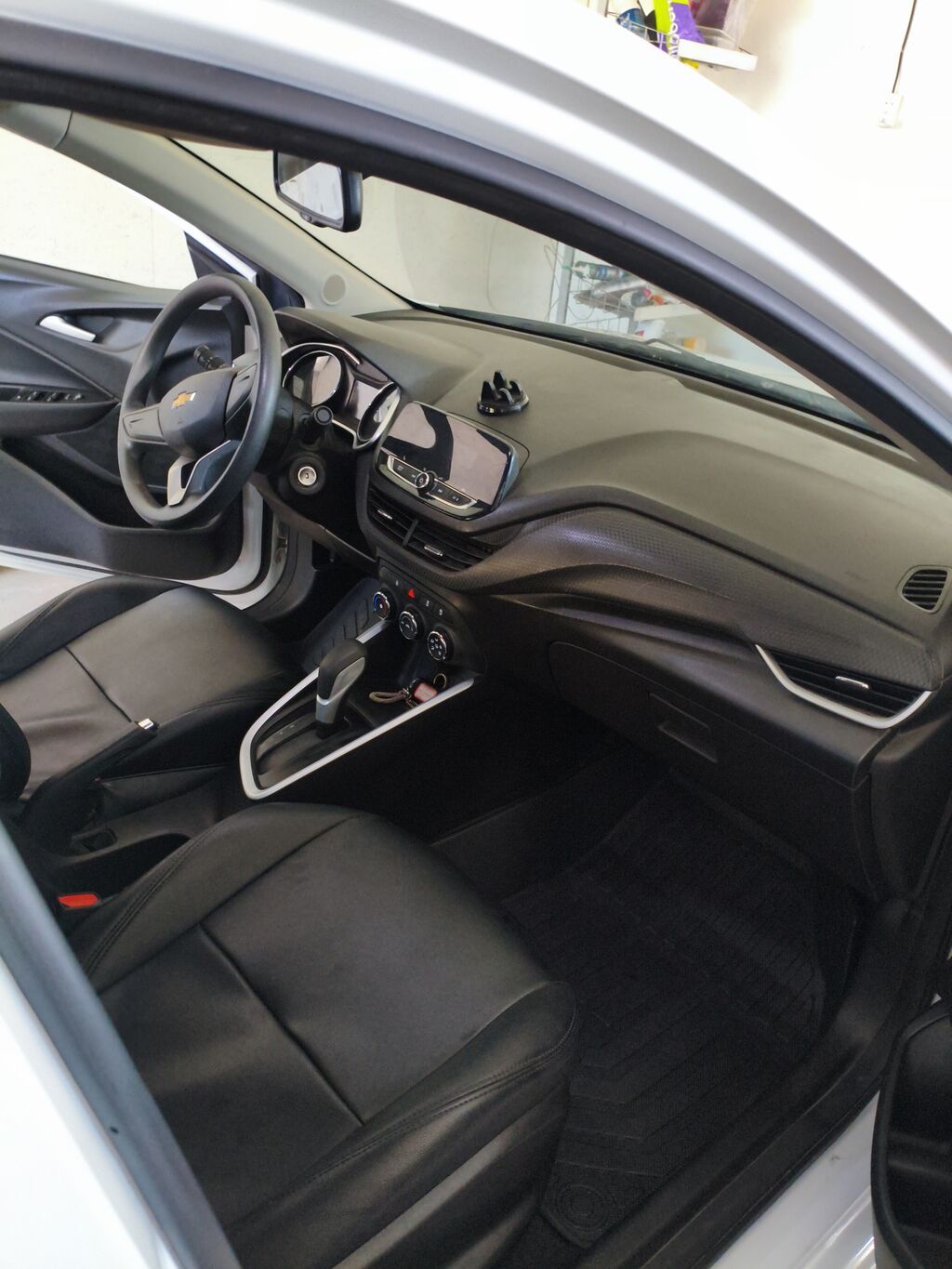 Chevrolet Onix: 2020 г., 1 л, Автомат, Бензин, Седан: фото 6