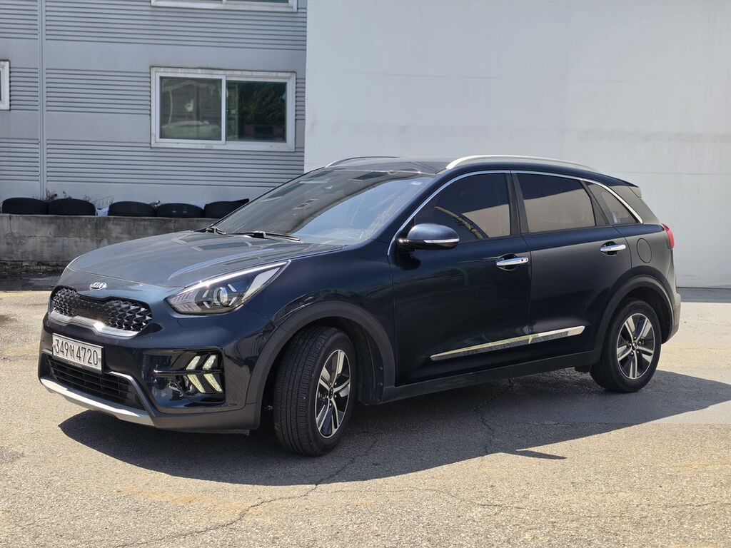 Kia Niro: 2020 г., Кроссовер: фото 3
