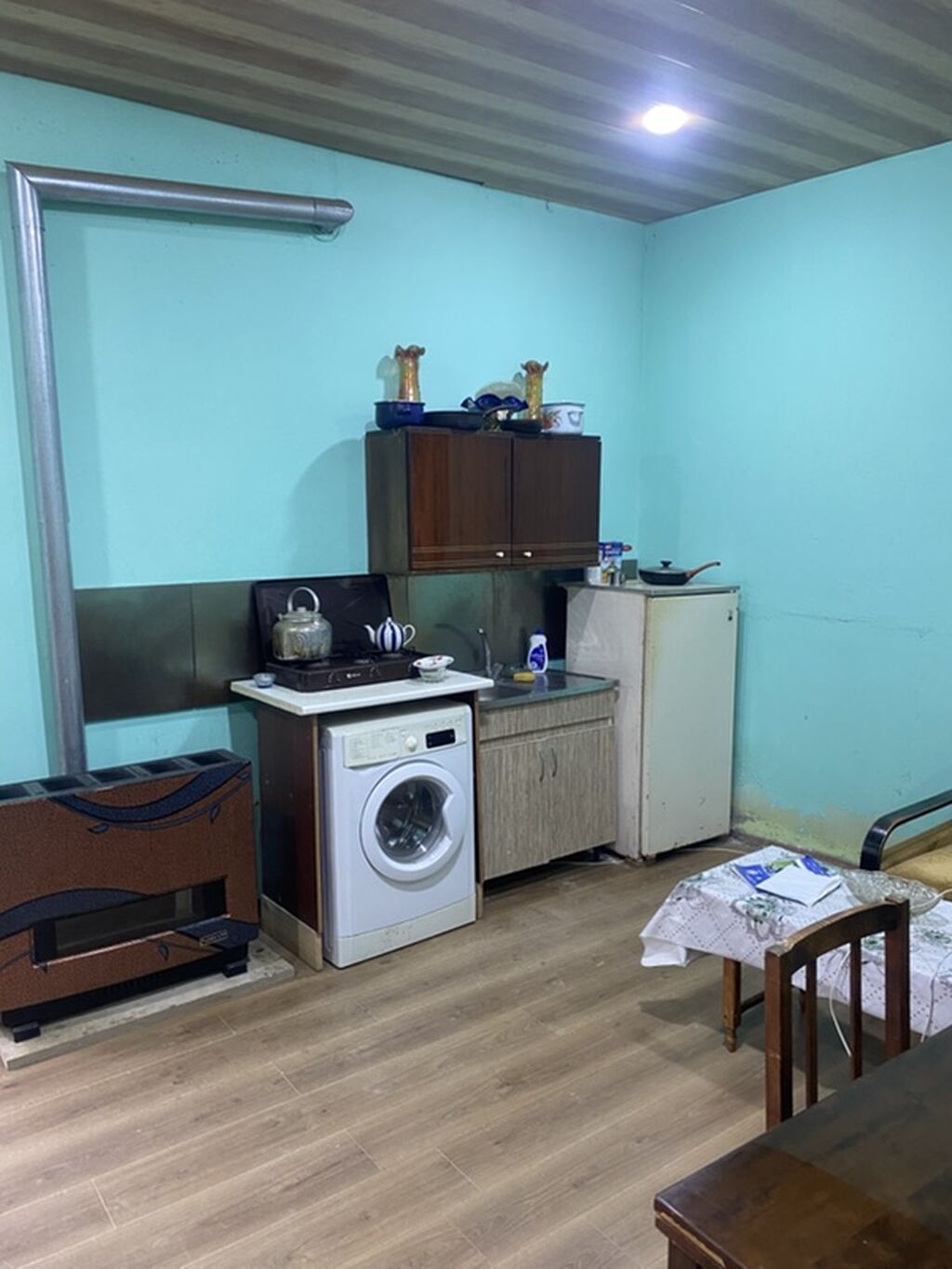 Ünvan ehmedli 1 otaglı ev qiymet 250 metroya çox yaxındı
