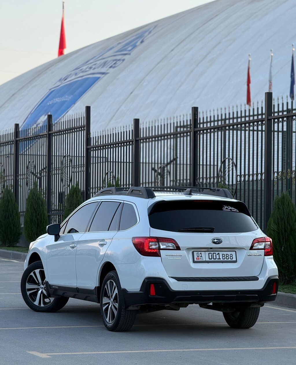 Subaru Outback: 2018 г., 2.5 л, Автомат, Бензин, Кроссовер: фото 4